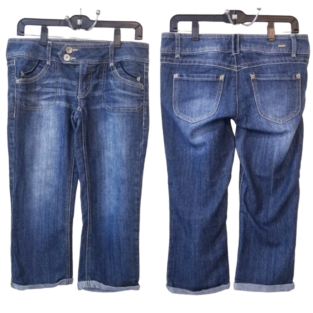 ✨️ Candie's Blue Ladies Size 5 Distressed Jean Capris Pants - Picture 1 of 11